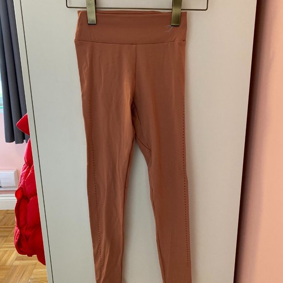 Gymshark Laser Cut Tights - Picture 4 of 9